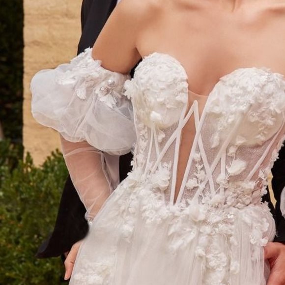 NEW LONG WEDDING A-LINE DRESS EMBROIDERED WITH FLORAL APPLIQUE AND LACE CD855W - Picture 6 of 11